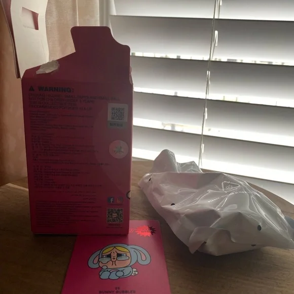 POP MART Crybaby The PowerPuff Girls - Bunny Bubbles Figurine - OB, Wrapped - Picture 6 of 6